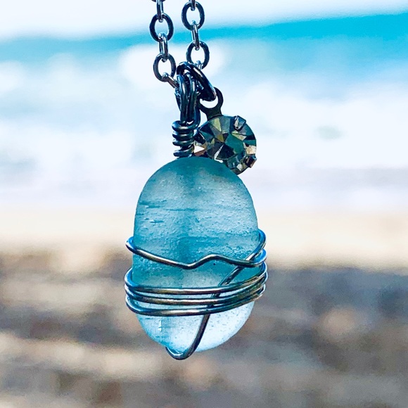 Jewelry - Ocean Rhinestone Seaglass Necklace